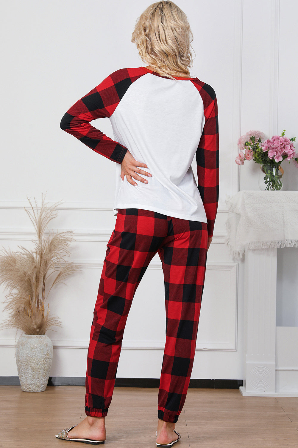 Red Plaid Merry Christmas Graphic Loungewear Set