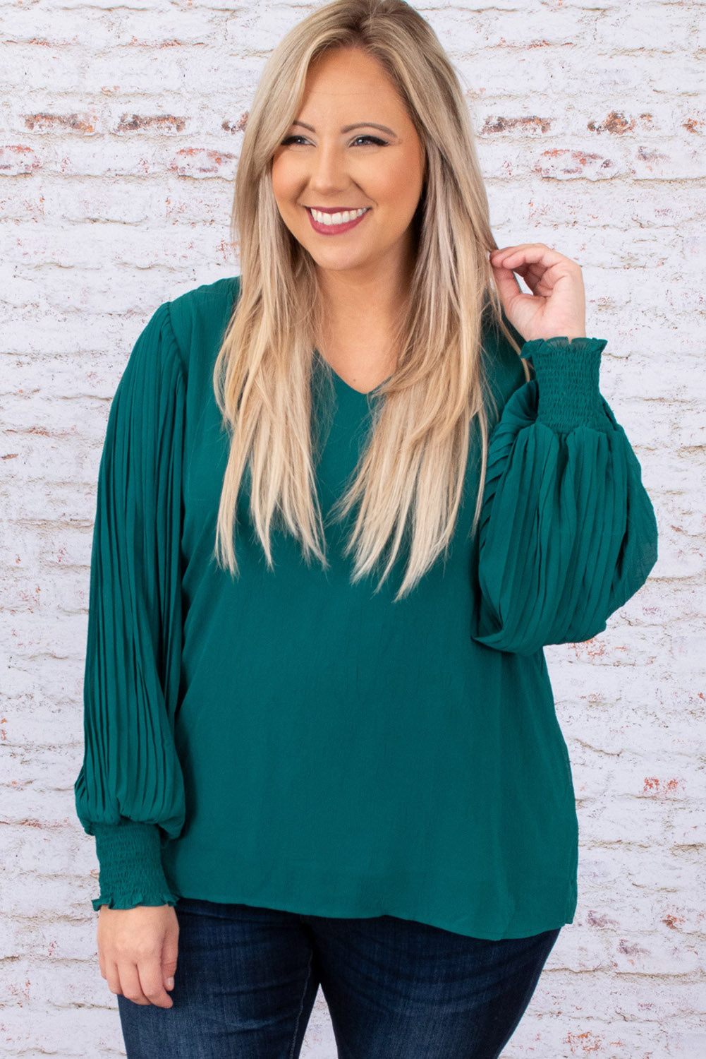 Green Pleated Bubble Sleeve Plus Size Blouse